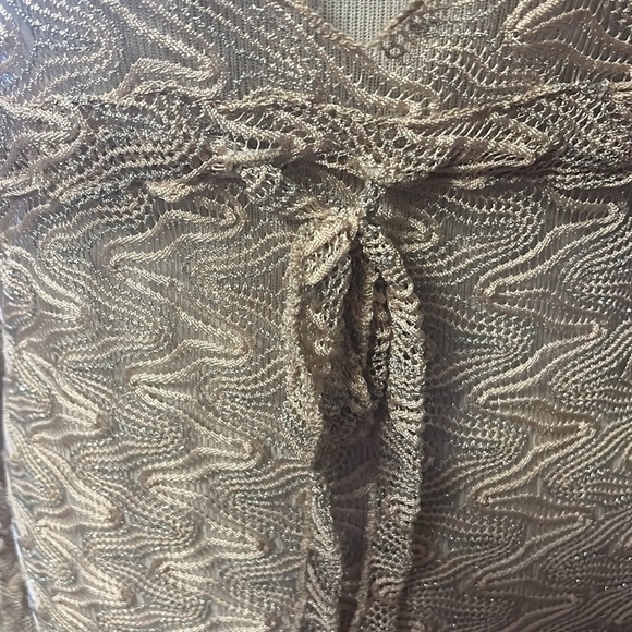 Becca swimsuit cover-up, deep, V-neck, tie at waist, lace fabric, side slits - Picture 4 of 10